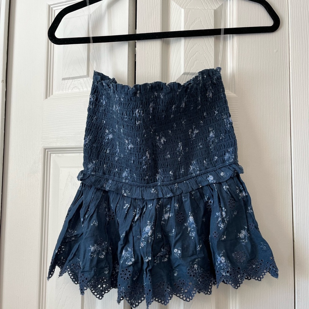 American Eagle Outfitters Blue Floral Crop Top